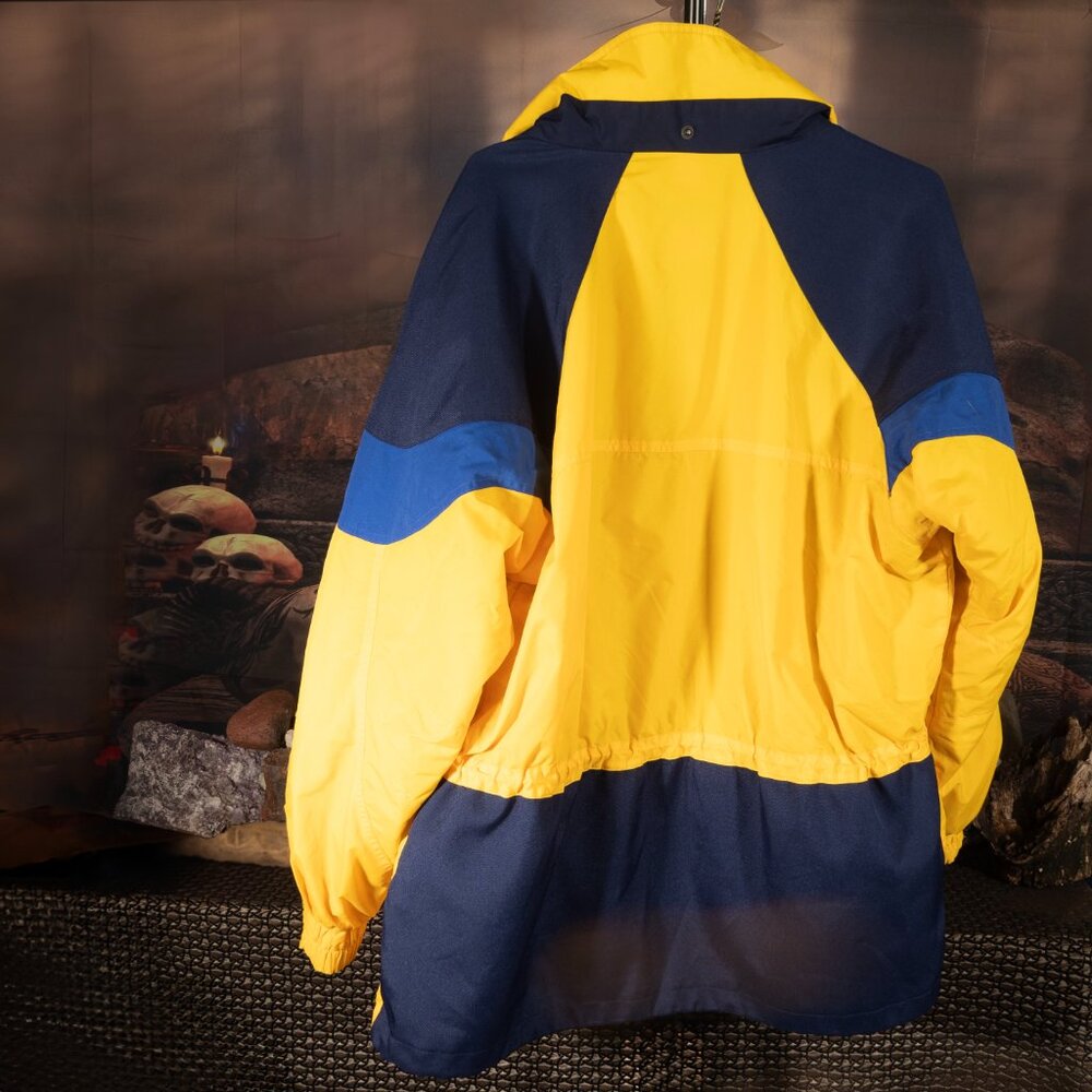 Columbia Winter  yellow Jacket  LG Outer shell lined Water Resistance - Picture 15 of 16